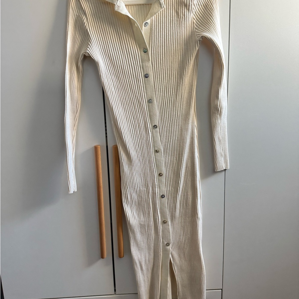 Zara Cream Long Sleeve Ribbed Dress